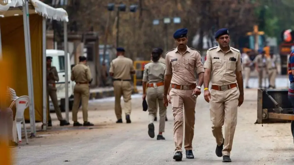 Woman held for abducting homeless infant, planned Rs 6 lakh sale