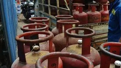 3.6 million Maharashtra LPG users miss biometric Aadhaar deadline