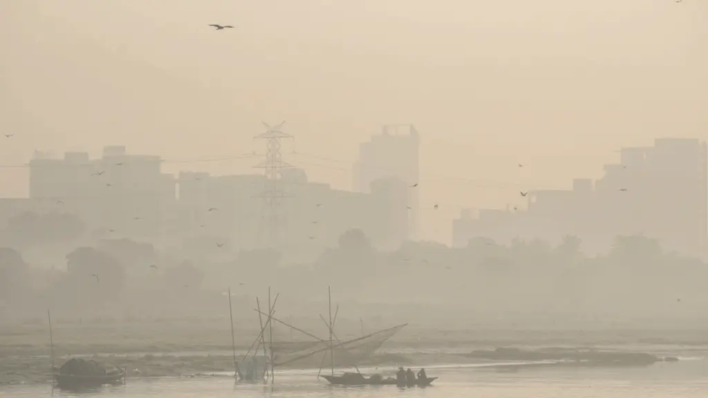 Delhi AQI slips to 'poor' as coldest October morning recorded