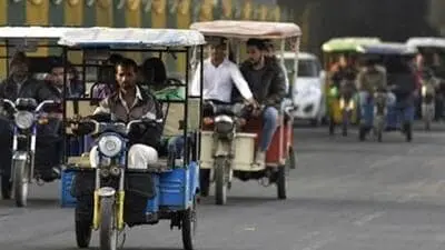 Delhi draft e-rickshaw policy proposes 2.5 lakh cap