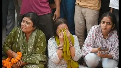Three dead in Lucknow parking dispute, two cops suspended