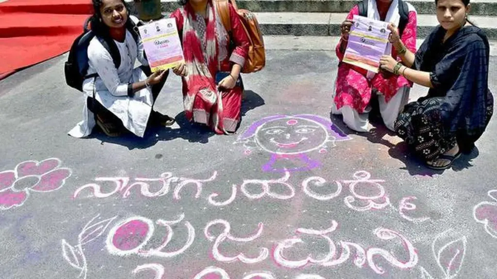 Karnataka directs banks not to adjust Gruha Lakshmi aid for loans