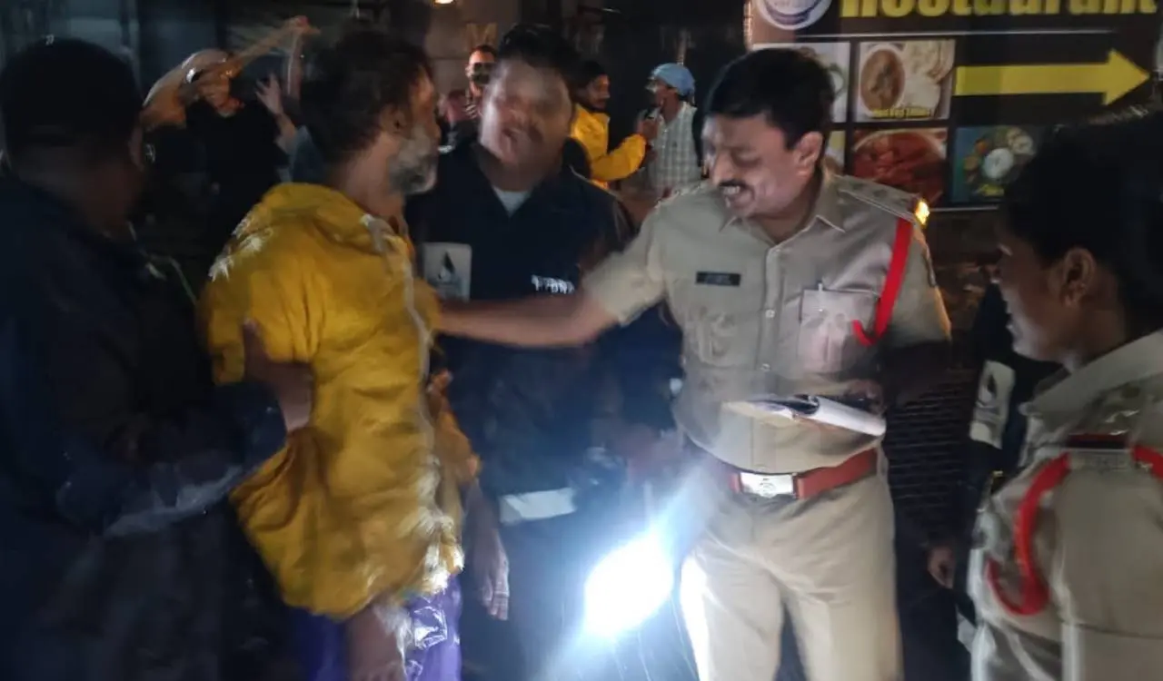 Zepto delivery man rescued from drain in Hyderabad