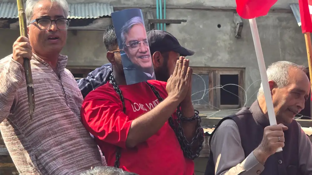 INDIA bloc protests in Kashmir demand CEC Gyanesh Kumar’s resignation