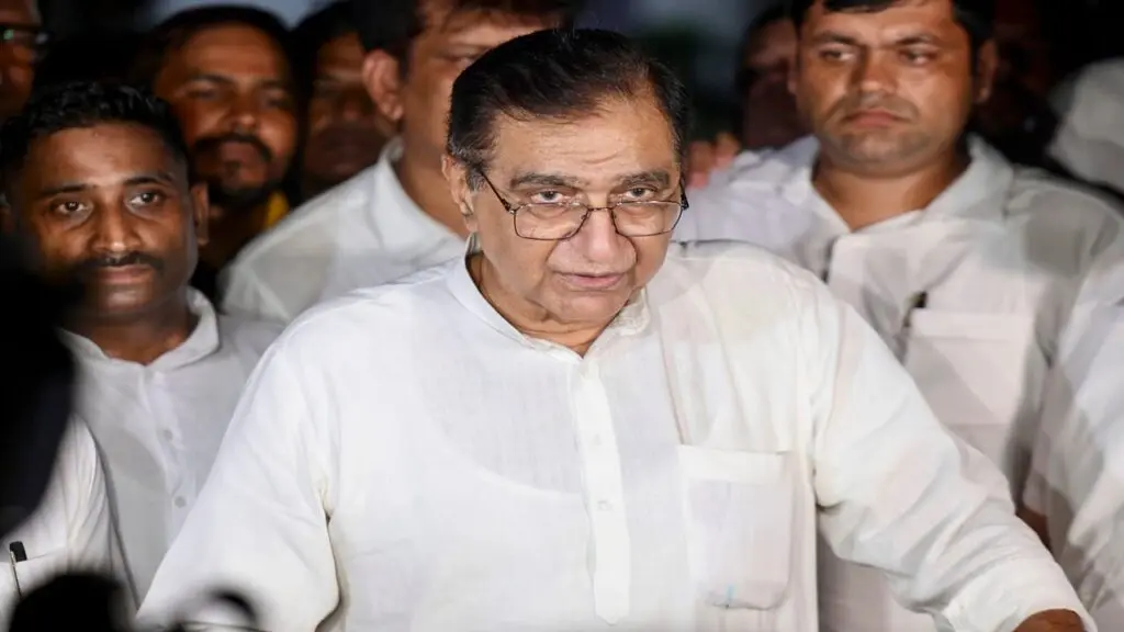 Deepak Babaria dies at 75, Rahul Gandhi pays tribute