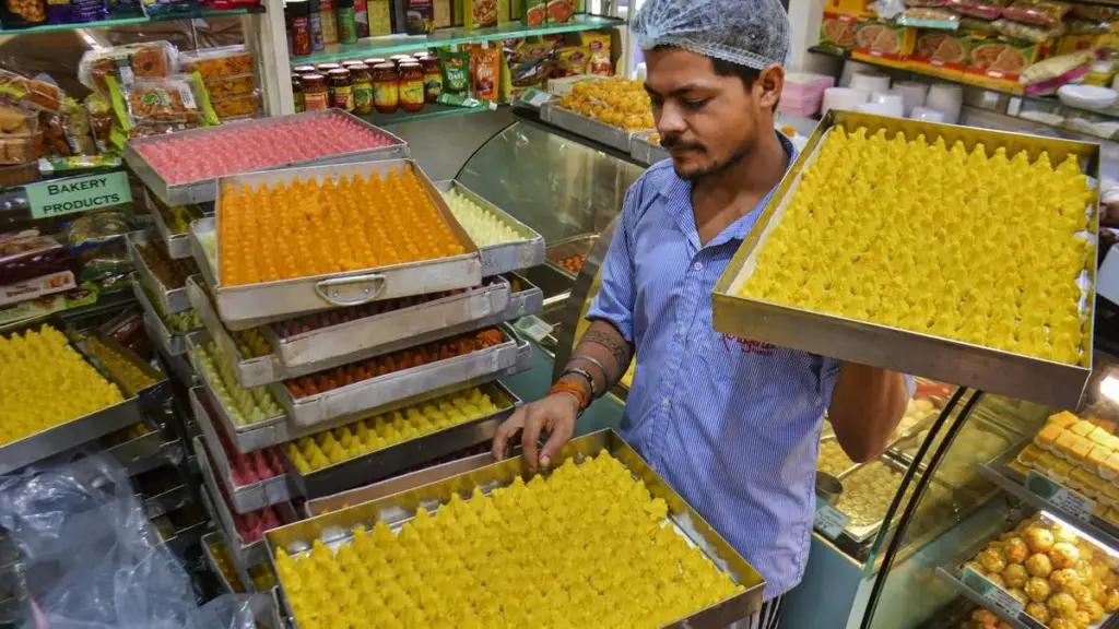FSSAI orders states to ramp up food safety checks before Navratri, Diwali