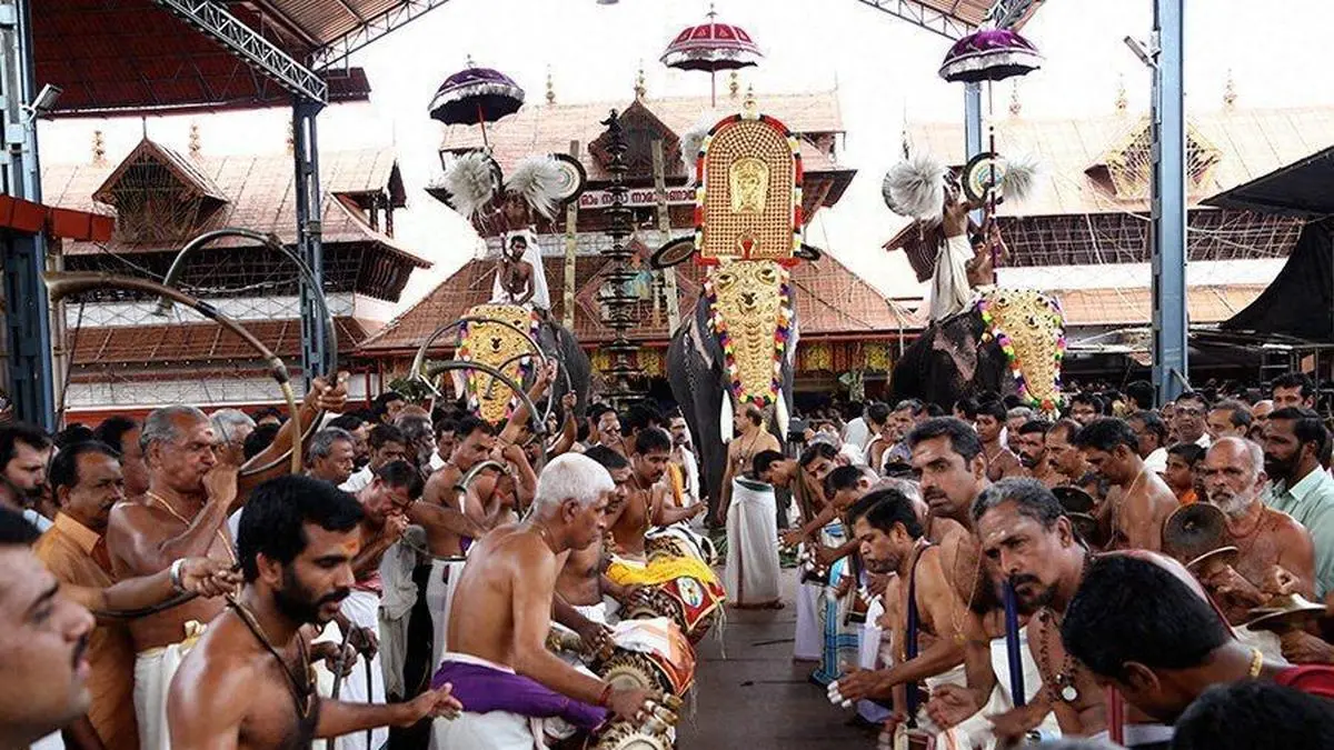 Supreme Court orders traditional Udayasthana Pooja at Guruvayoor on Ekadasi