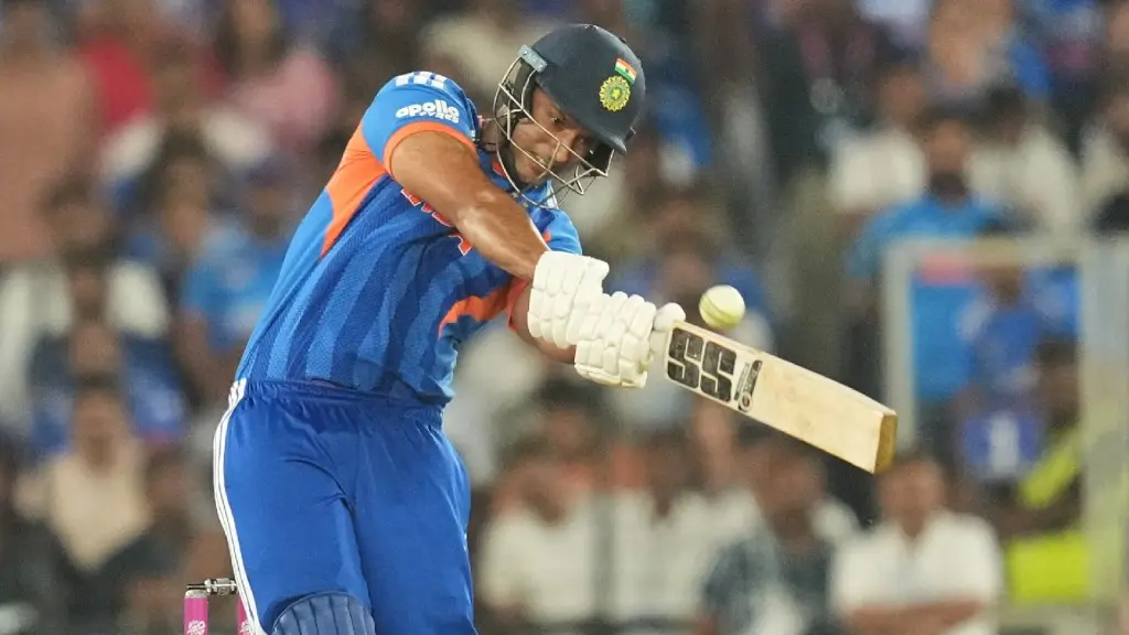 Varun Aaron says India should look past Shivam Dube