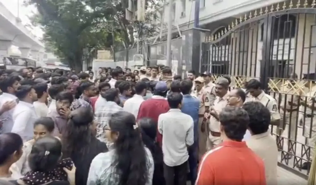 Unemployed youth protest at TGPSC over AEE exam date clash