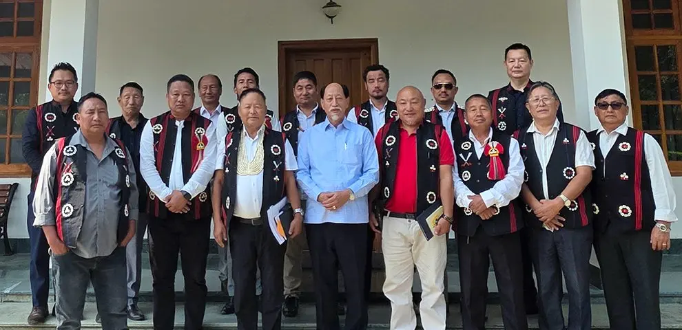 Western Sumi Hoho meets Nagaland CM on oil, border, mapping