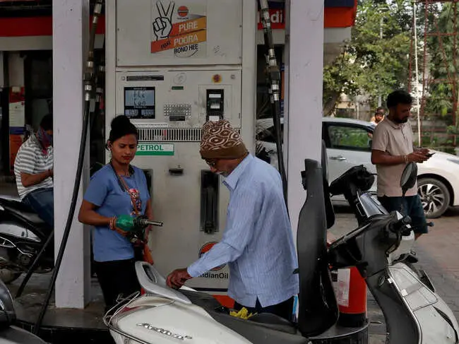 Govt scraps petrol export duty, hikes diesel and ATF levies