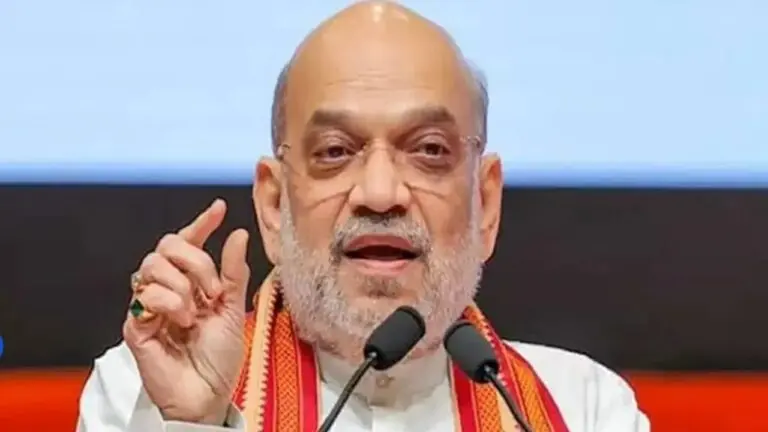 Amit Shah offers special Parliament session to debate vote chori