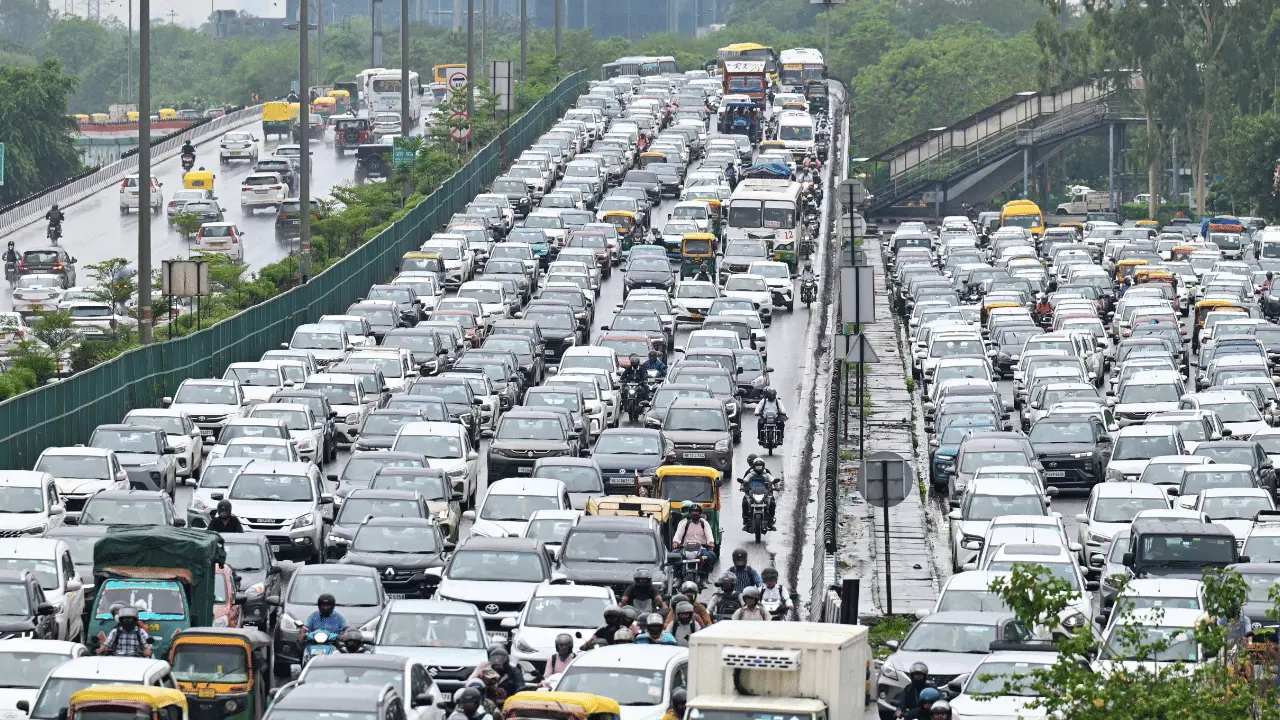 Navratri vehicle sales rise 1.95%, 10.32 lakh units sold