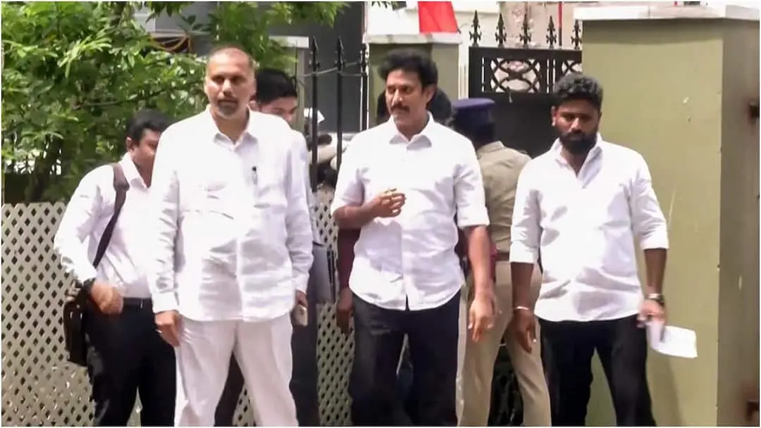 Ex-TN minister Anbil Mahesh arrested in Rs 100-crore school scam