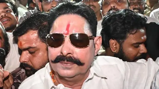 JD(U) rebel Anant Singh backs Jan Suraj candidate against party