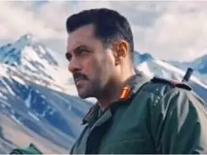 Salman Khan drops 'Jai Hind' song, Maatrubhumi release uncertain