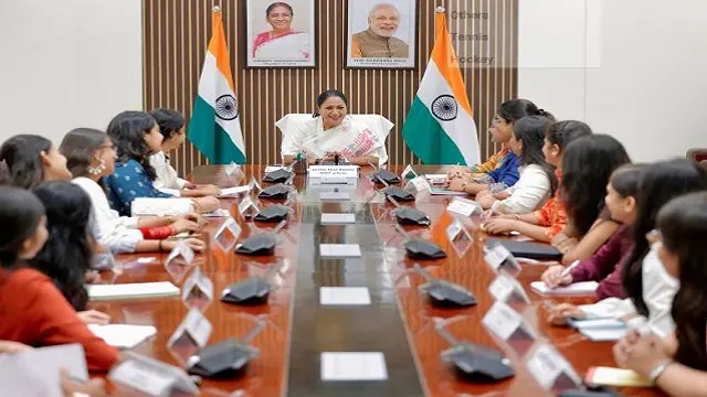 Delhi CM announces 1 lakh streetlights, WhatsApp grievance channel for college safety