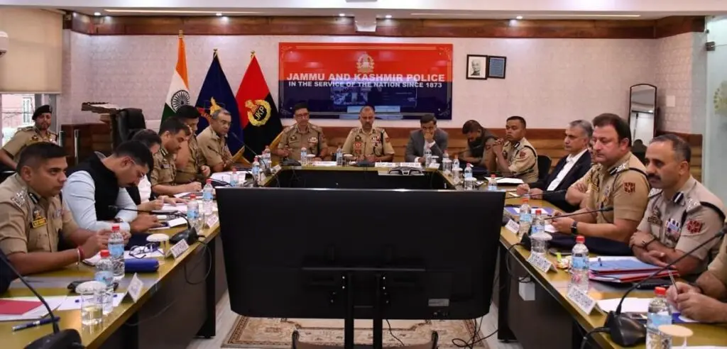 DGP Nalin Prabhat reviews J&K security, stresses intelligence operations