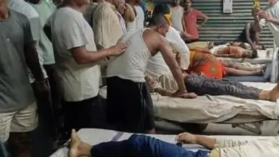10 dead, 20 missing in Bihar boat capsize near Vaishali