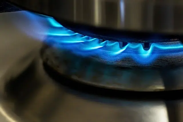 Biometric Aadhaar mandatory for LPG refills from October 1