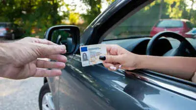 Driving licence pass mark may rise to 75%