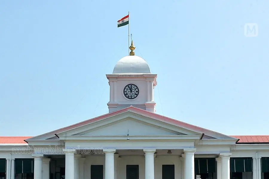 Kerala hikes DA, DR by 2% to 37%, order issued