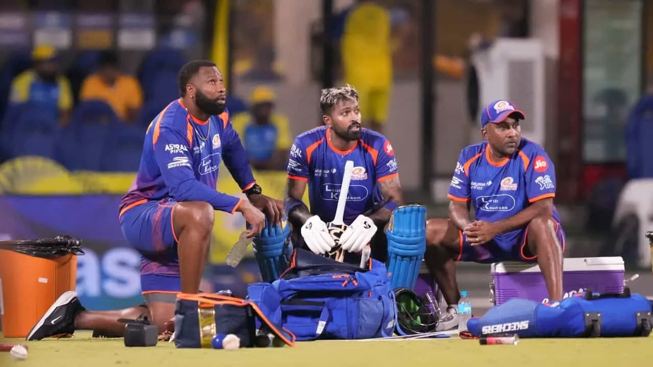 Mahela Jayawardene resigns as Mumbai Indians head coach