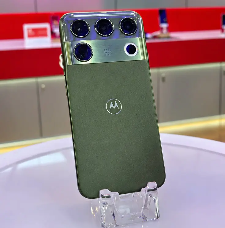 Motorola Signature 27 shown at IMC 2026, India launch awaited