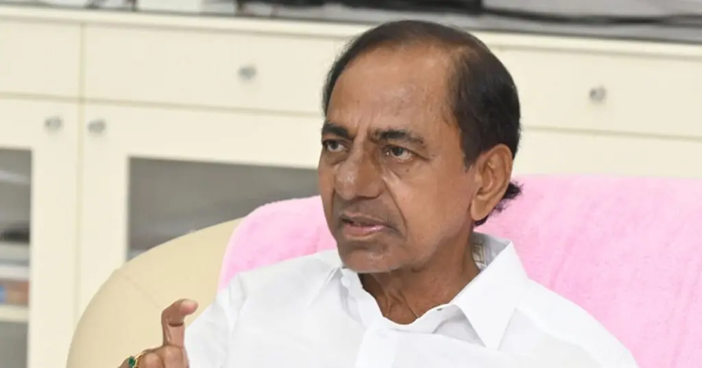 KCR, family to get notices over missing 45 acres in Siddipet