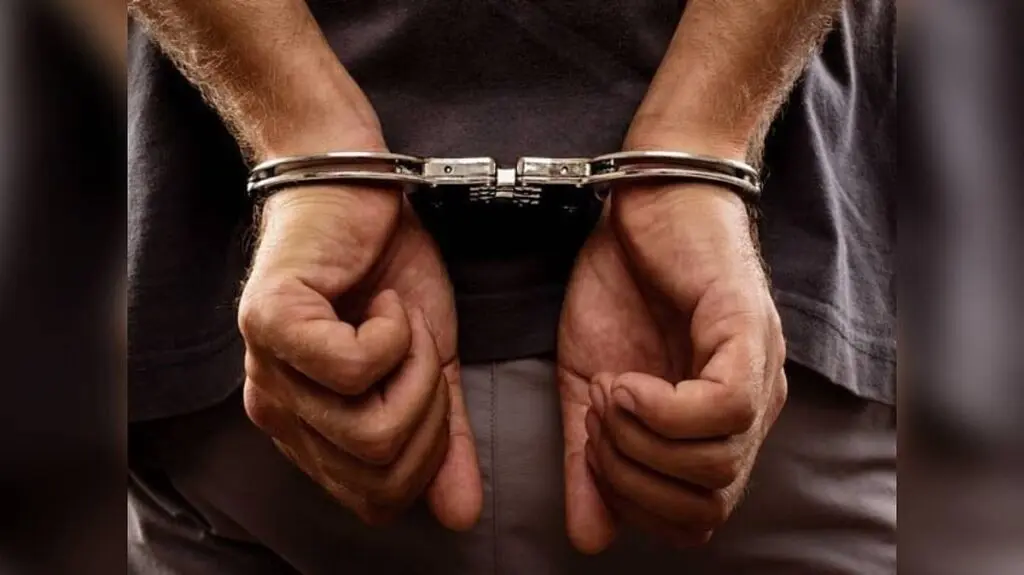 Doctor, couple booked for taking woman's newborn in Chennai