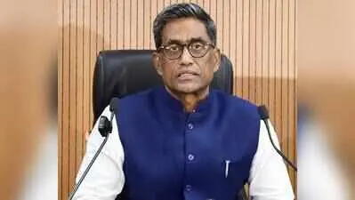 Bihar chief secretary orders road repairs by Nov 12