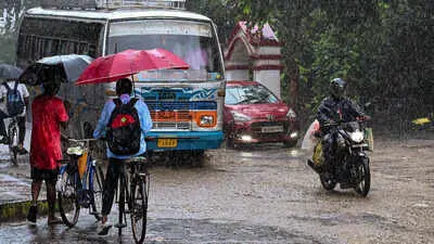 IMD forecasts heavy rain, thunderstorms across multiple states