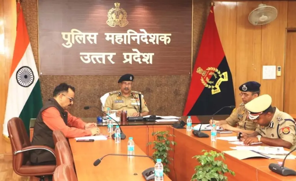 UP DGP orders action against 10 station officers over public complaints