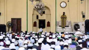 J&K Waqf Board plans uniform sermons across mosques
