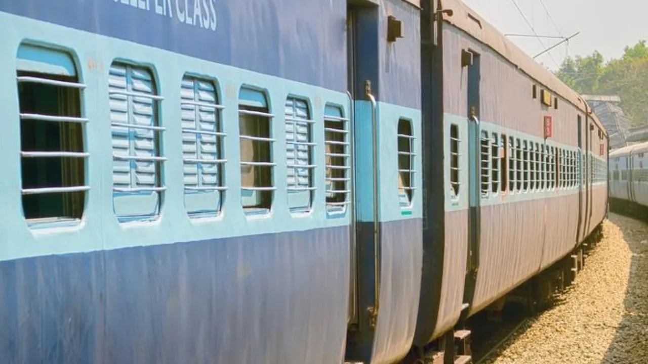 Indian Railways cancels several trains from December to February due to fog