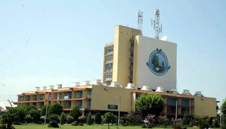 Kashmir University reschedules JKSET/LASET 2026 start time