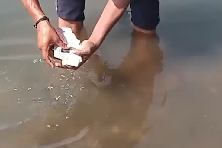 343 voter ID cards found on Narmada banks, Congress seeks FIR