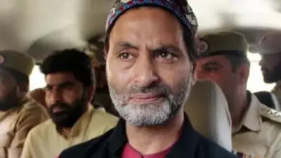 NIA court orders charges against Yasin Malik, six others in PMLA case